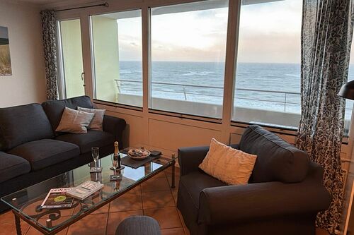 Haus Metropol, App. 135, Wohnzimmer