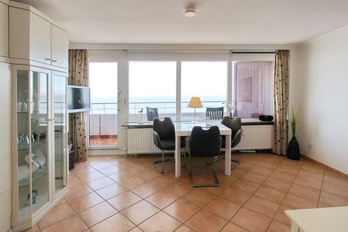 Haus Metropol, App. 154, Wohn-Schlafzimmer