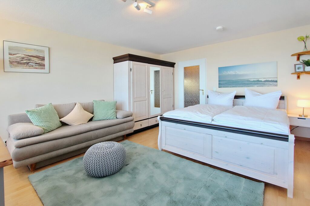 Haus Metropol, App. 77, Wohn-Schlafzimmer