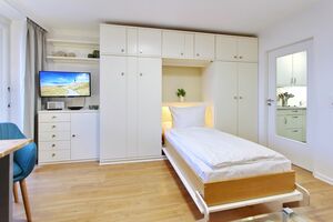 Haus Metropol, App. 173, Wohn-Schlafzimmer