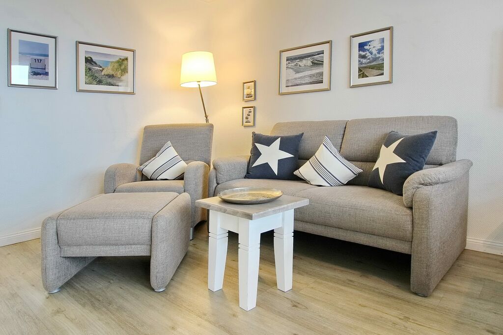 Haus Metropol, App. 117, Wohn-Schlafzimmer