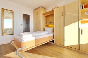 Haus Metropol, App. 142, Wohn-Schlafzimmer